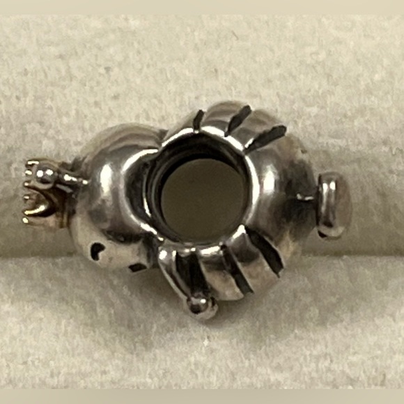 ๐๐Pandora Retired Sterling Silver Queen Bee Bead With 14K Gold Crown - Picture 6 of 11